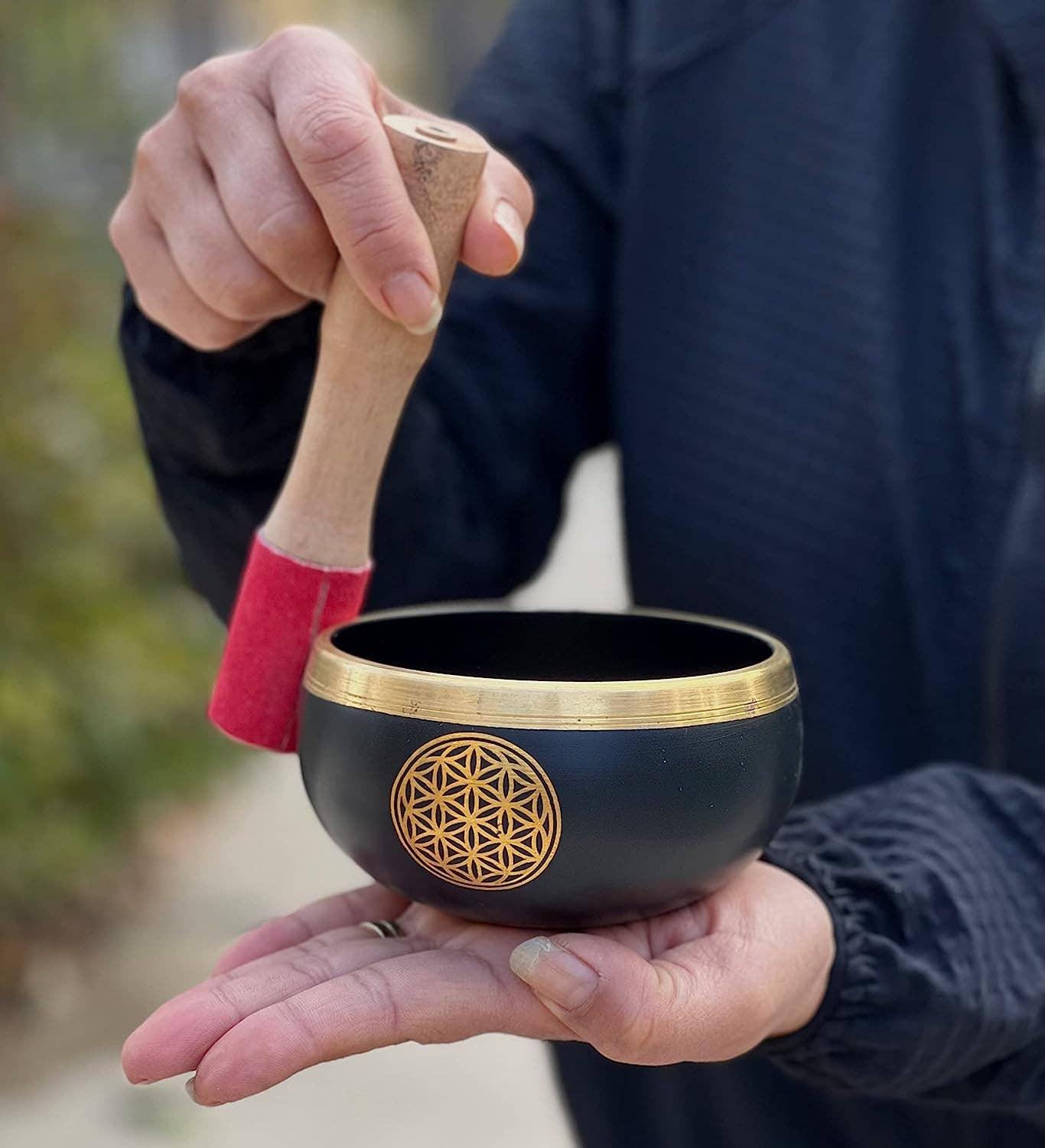 Flower Of Life Singing Bowl Playing