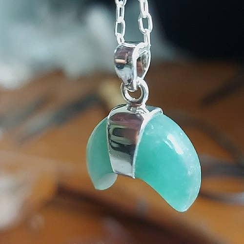 Noble Jade Crescent Moon Pendant