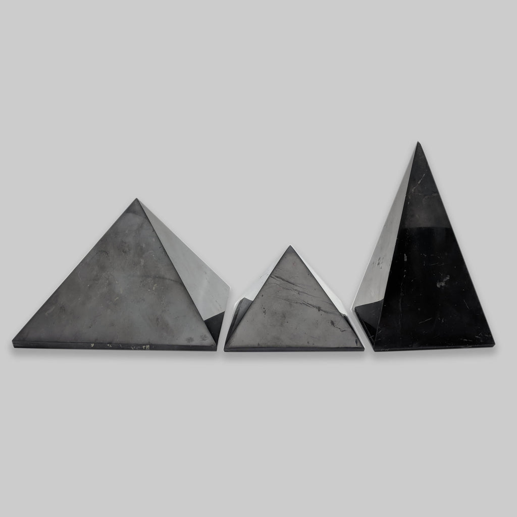 Shungite Pyramid 15 cm - Body Mind & Soul