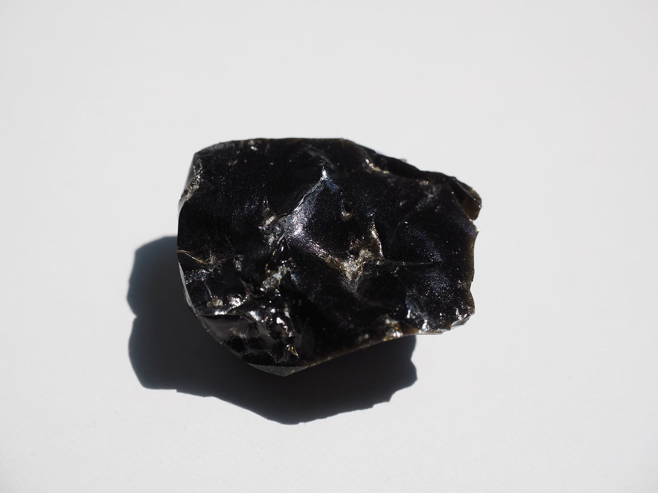 Single Obsidian specimen