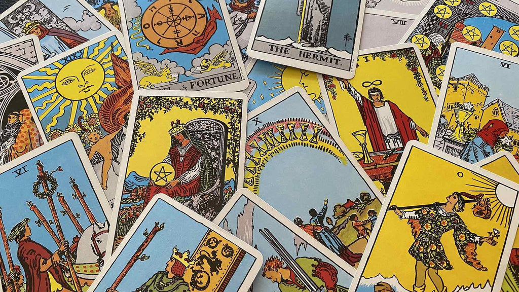 Picking Your First Tarot Deck: The Rider-Waite