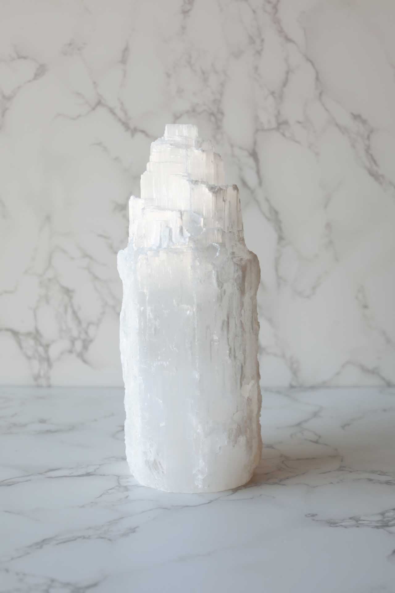 Singel Selenite Stone Tower