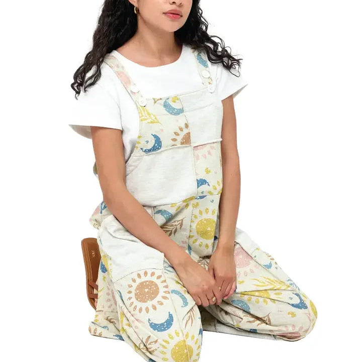 Natural Celestial Sun Moon Print Patchwork Overall Sitting Down