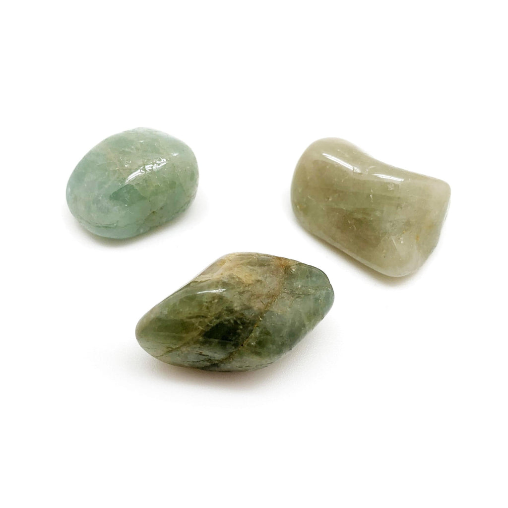 Beryl Green Tumbled Pocket Stone for hope and a positive outlook