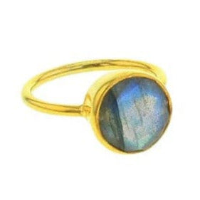 Voyager Ring in Labradorite