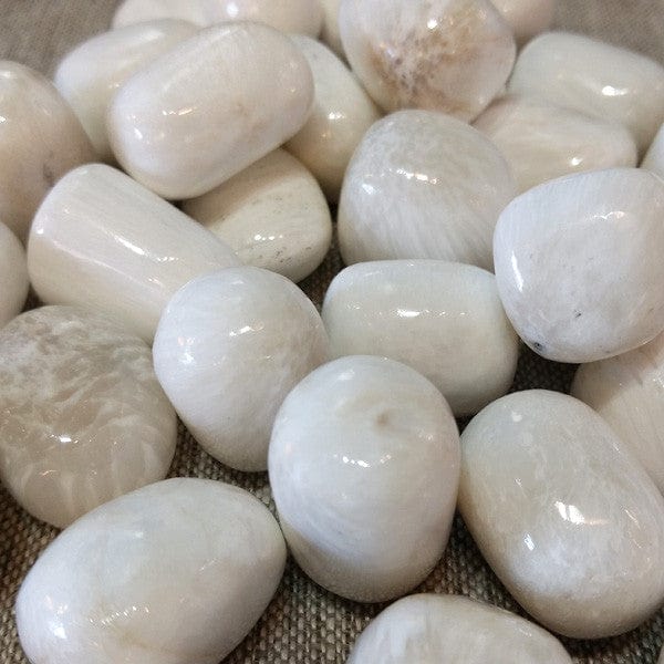 Scolecite for an open heart, inner peace, spiritual transformation - Body Mind & Soul